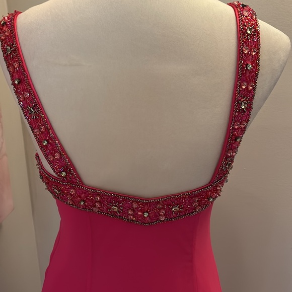Sue Wong fuchsia full length evening gown with beading - Picture 5 of 13
